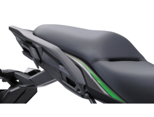 kawasaki versys 650 seat