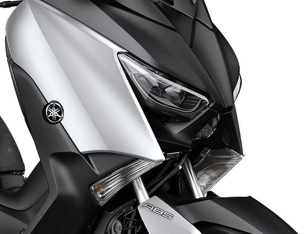 Yamaha XMAX 300 LED triple headlights